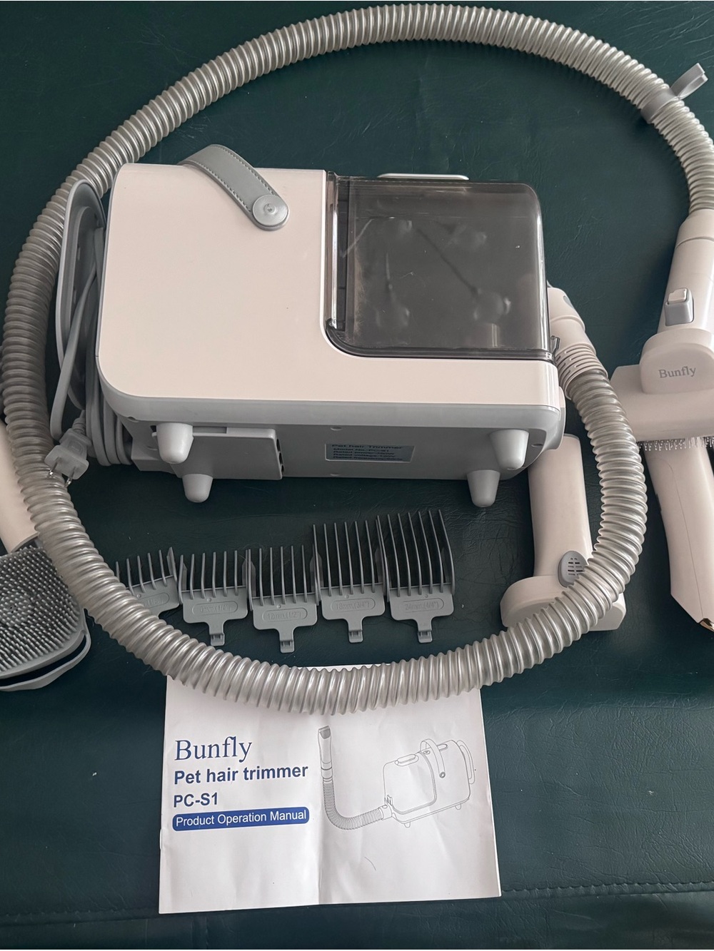 Bunfly Pet Hair Trimmer PC-S1 in White and Light Gray
